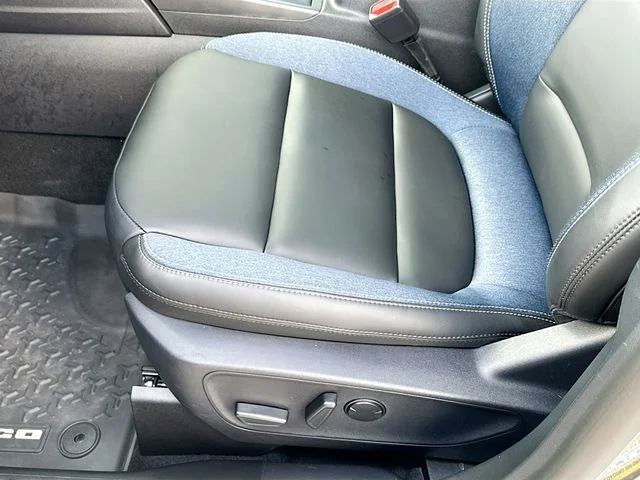 Used 2025 Gray Ford Outer Banks image 20