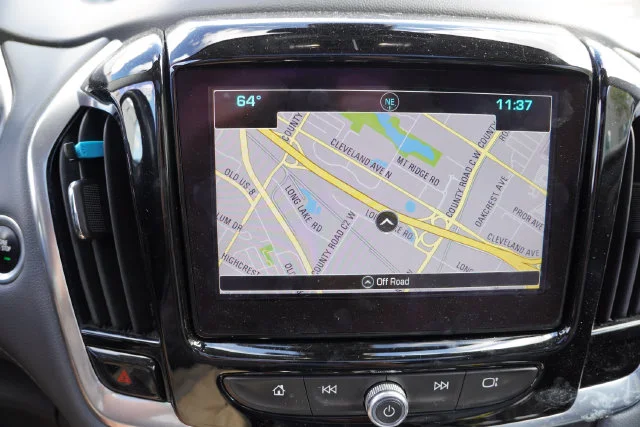 Used 2019 Gray Chevrolet 3LT image 6