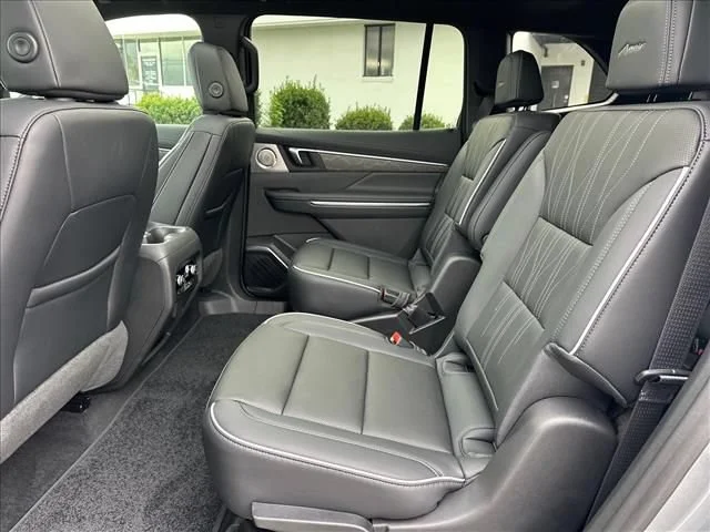 2027 Buick Enclave Avenir - Photo 22