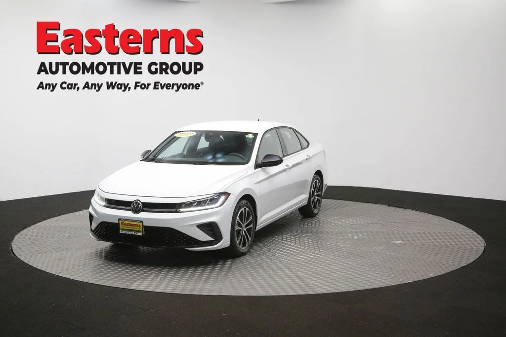 Used 2025 White Volkswagen 1.5T Sport image 52