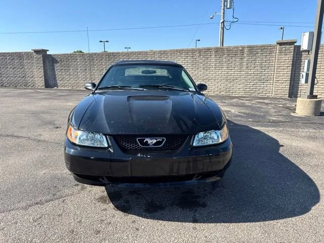Used 2002 Ford Mustang Premium with VIN 1FAFP44412F242702 for sale in Wichita, KS