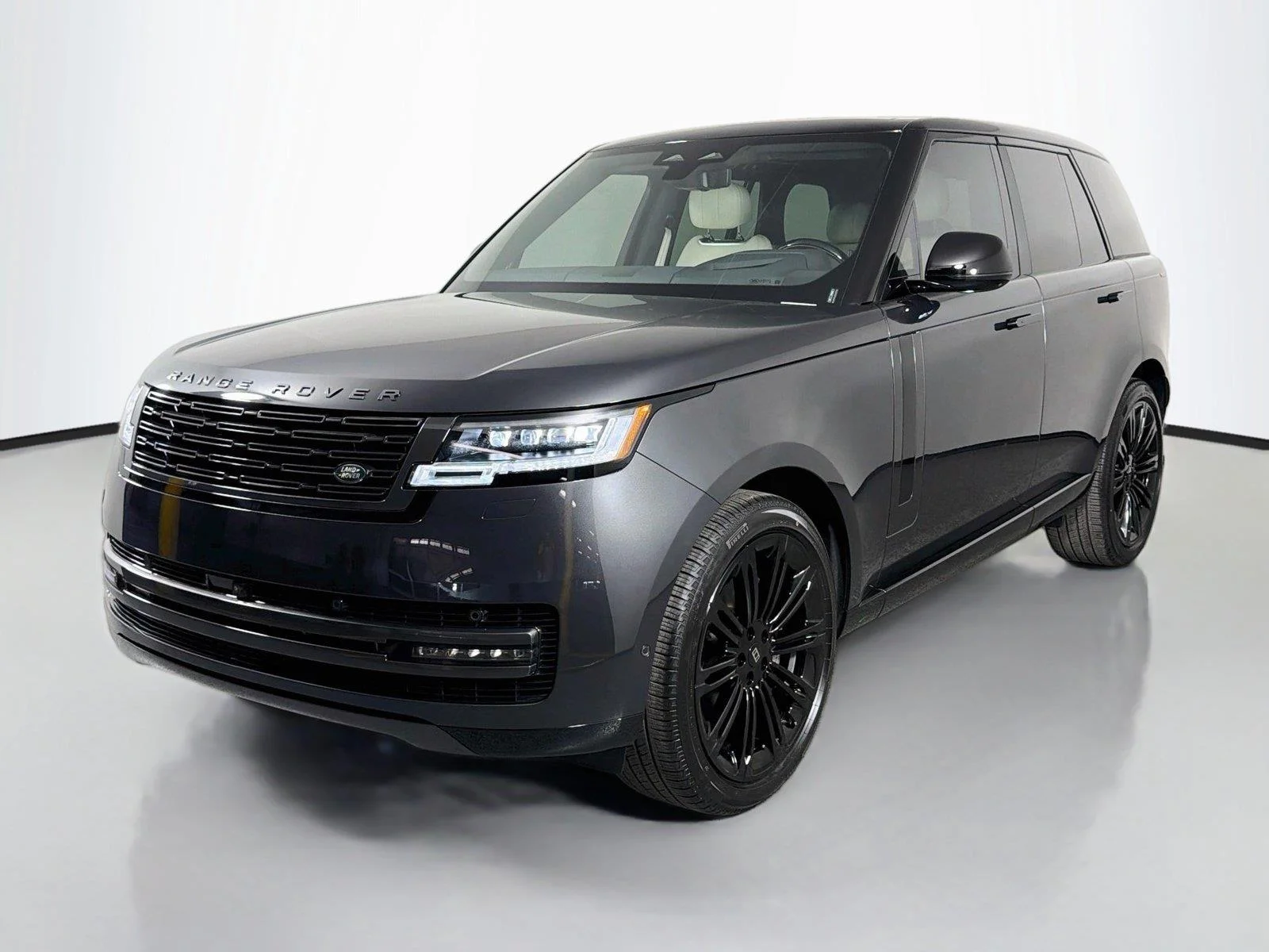 New 2027 Carpathian Grey Land Rover SE image 1