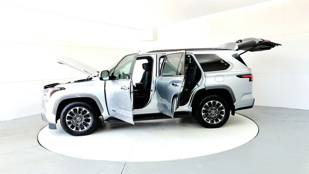 2023 Toyota Sequoia Limited - Photo 10