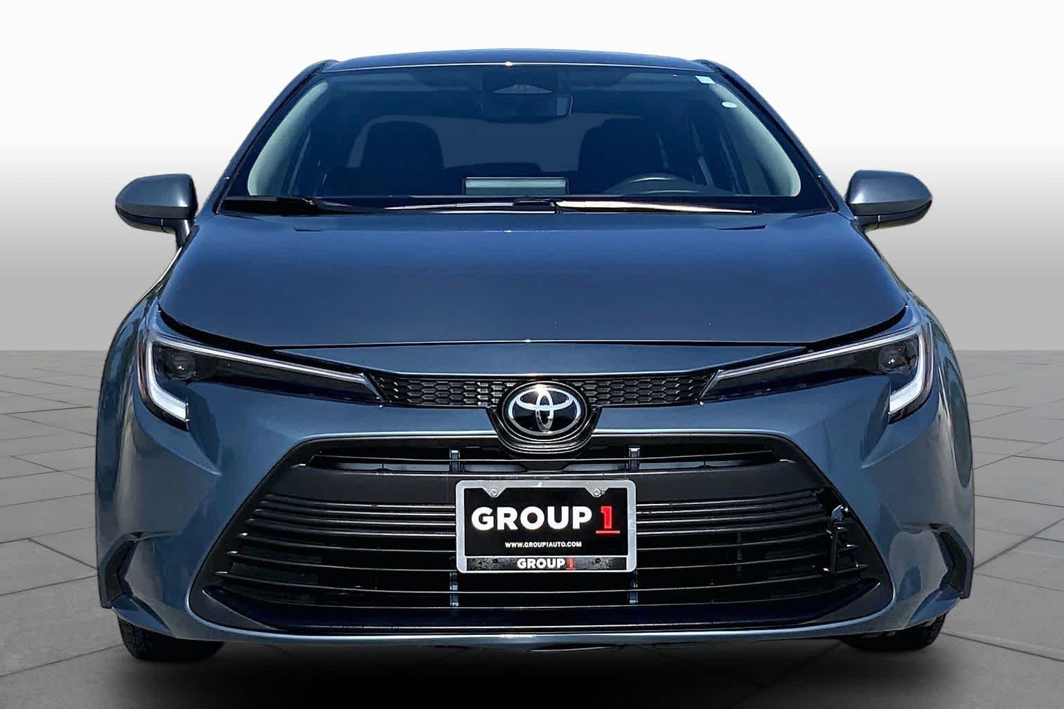 Used 2026 Celestite Toyota Hybrid LE image 4