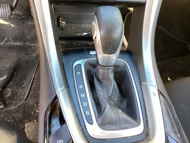 Used 2014 Red Ford SE image 24