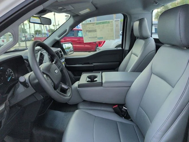 New 2026 Oxford White Ford XL image 14