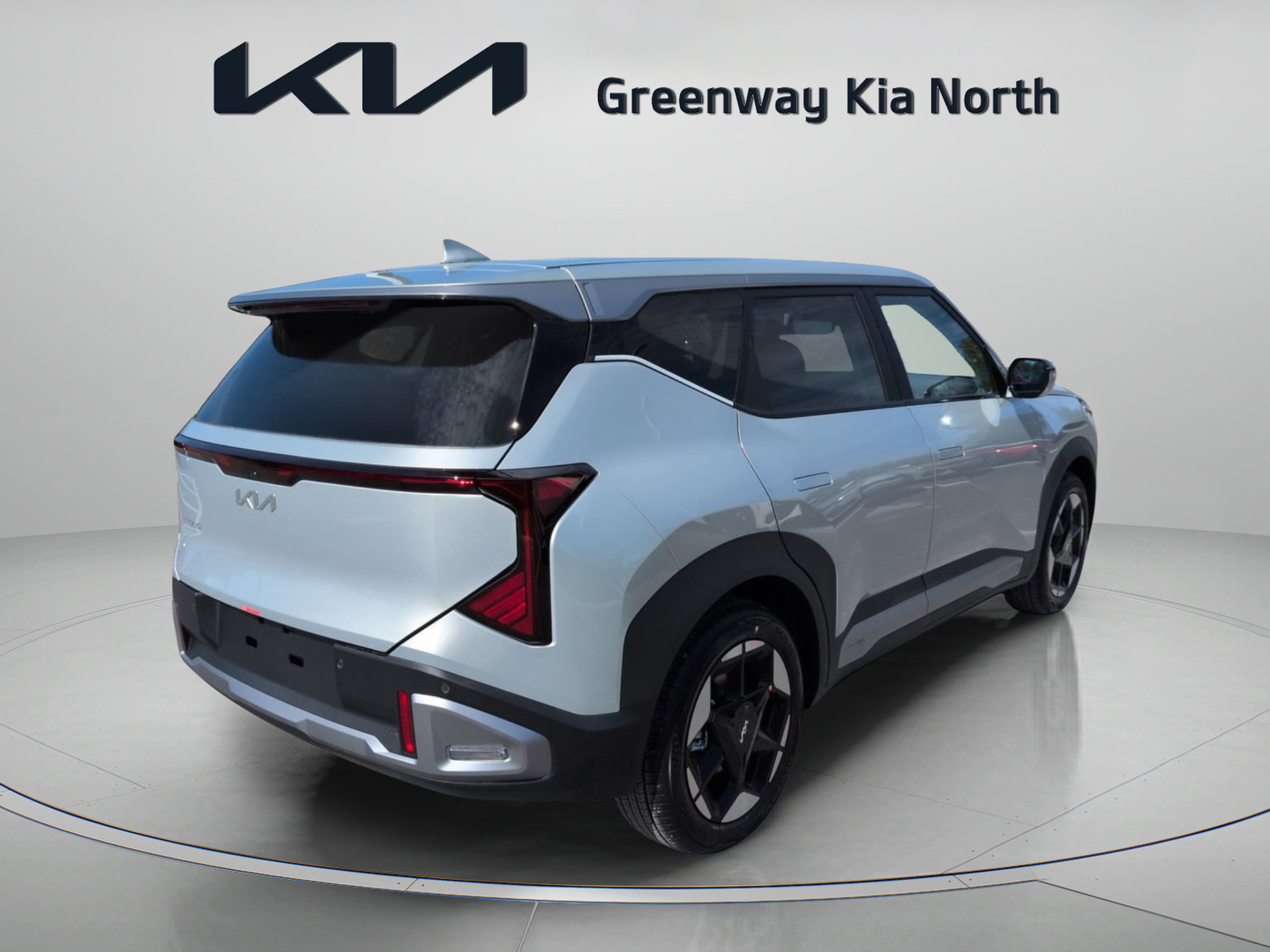 New 2027 Ivory Silver Kia S image 8