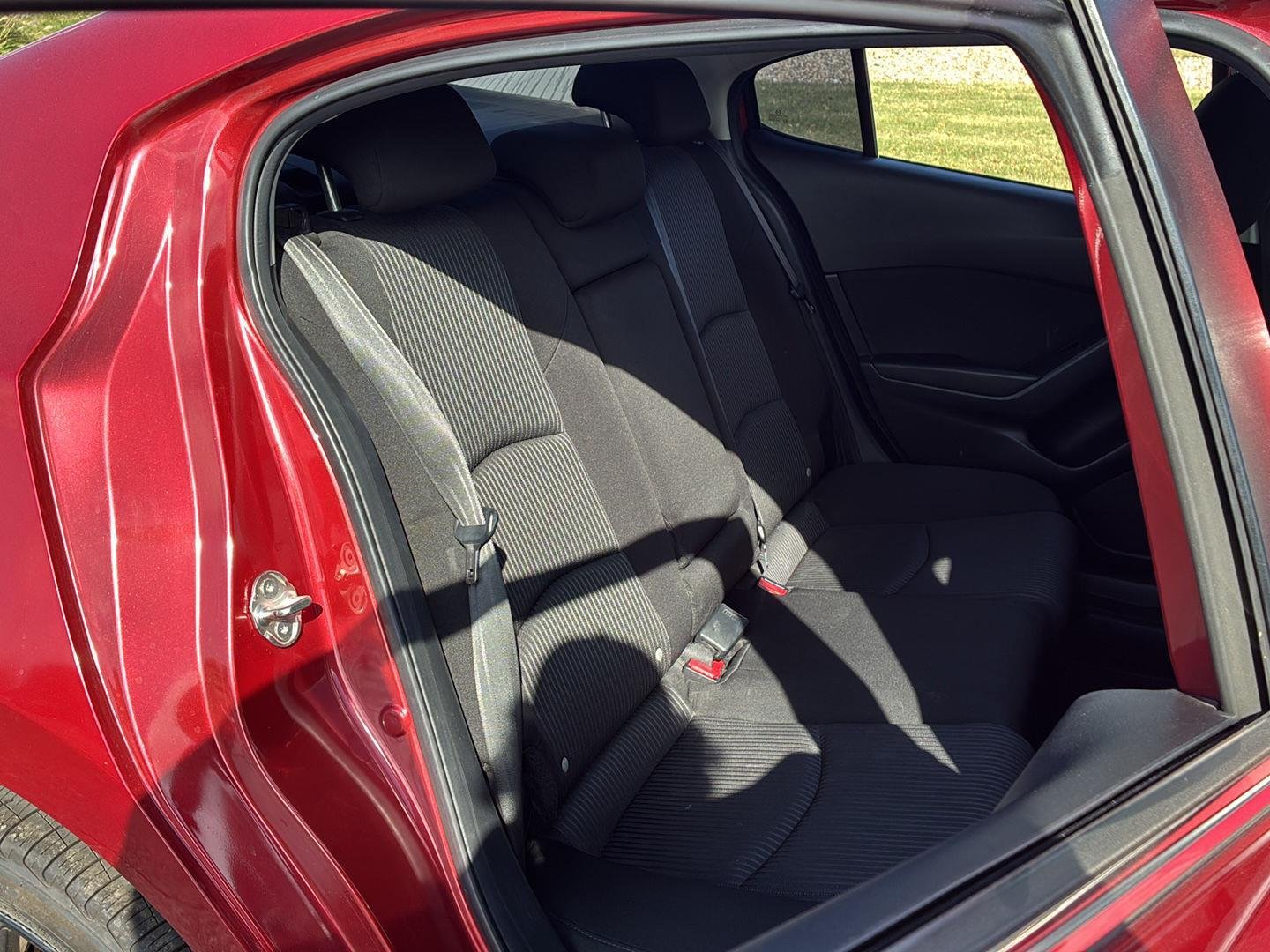 Used 2015 Soul Red Metallic Mazda i Touring image 13