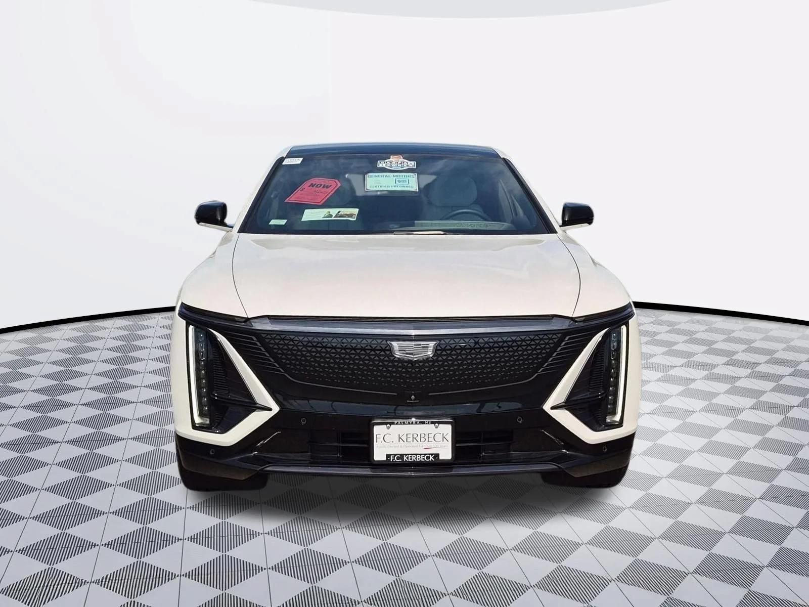 Used 2024 Crystal White Tricoat Cadillac Sport image 3