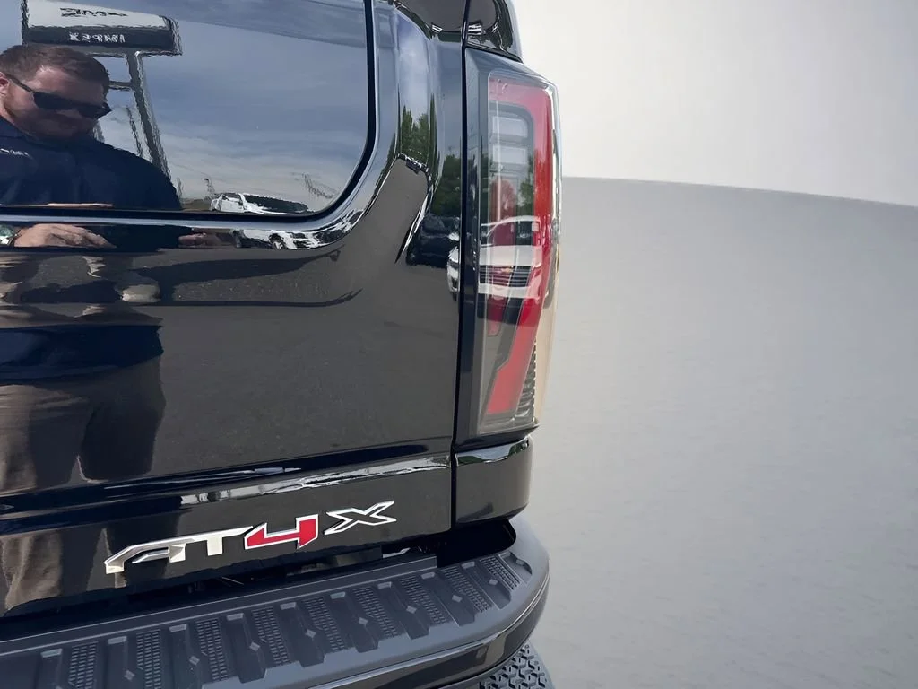 New 2026 Onyx Black GMC AT4X image 40