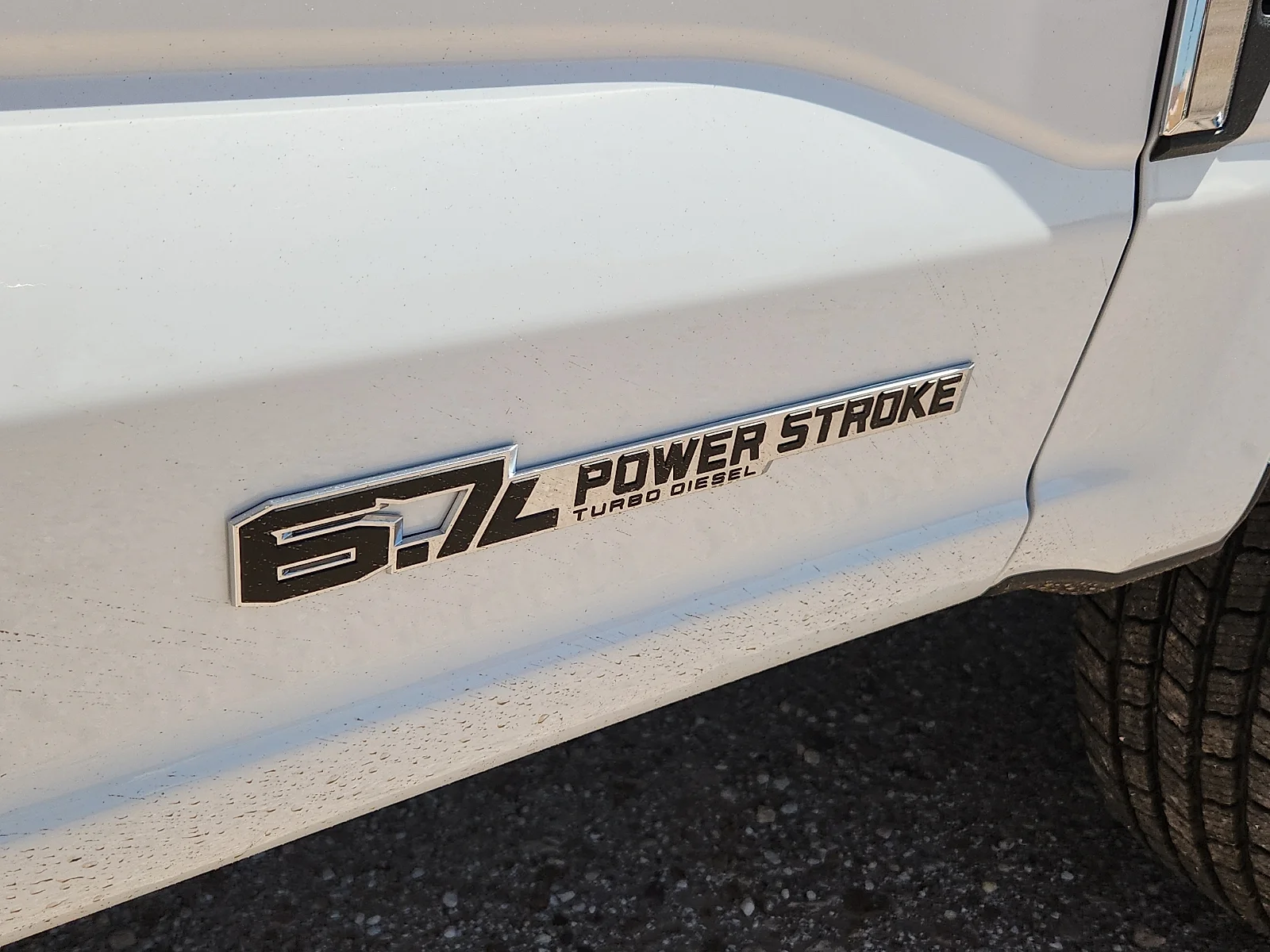 New 2026 Oxford White Ford XL image 11