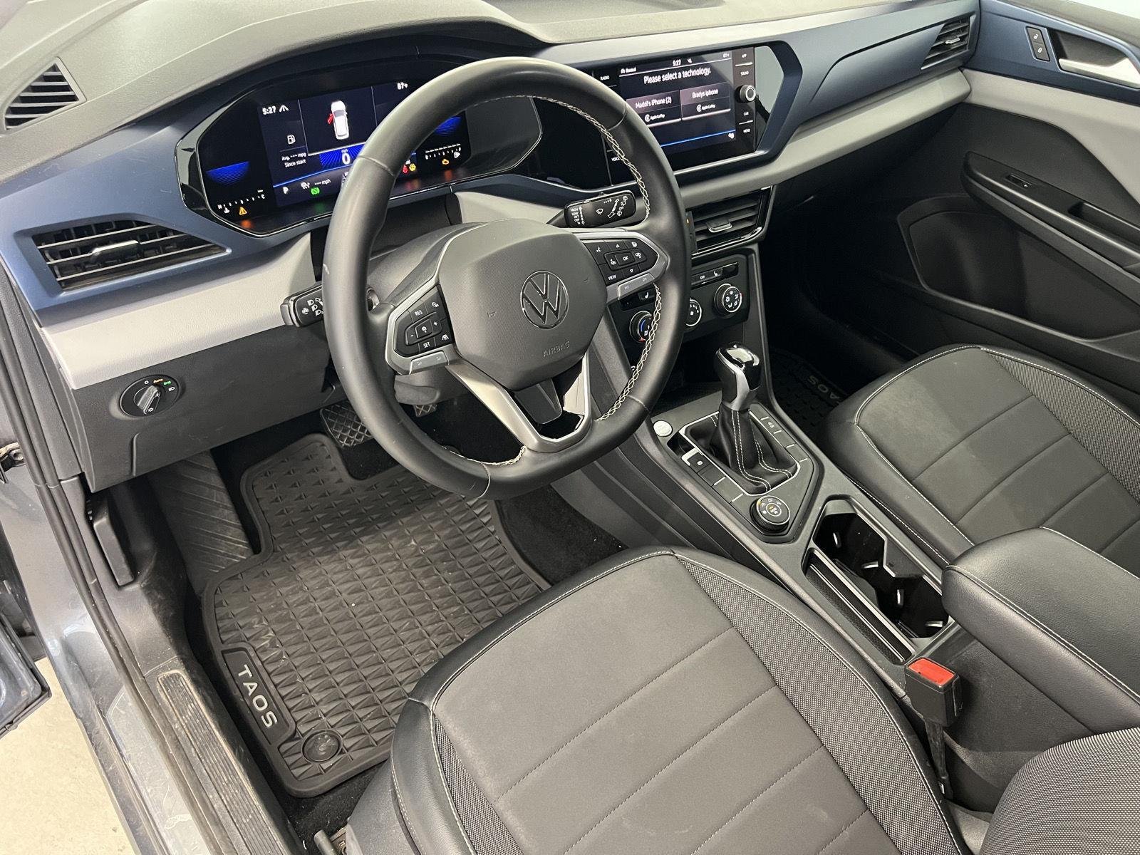 2022 Volkswagen Taos SE - Photo 13