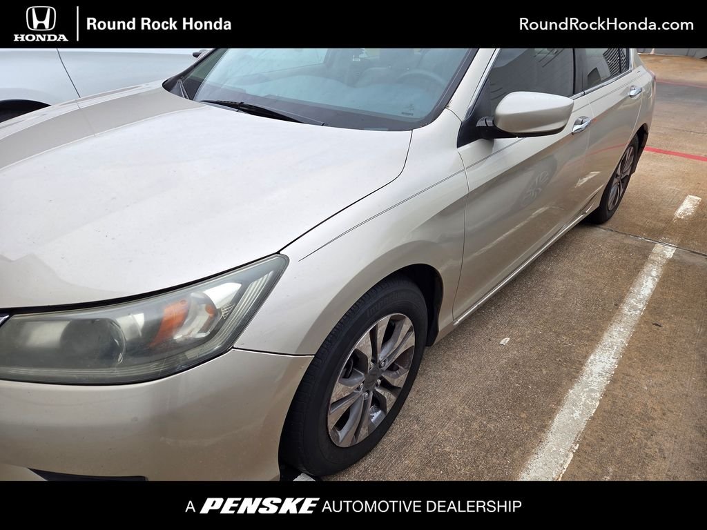 2013 Honda Accord LX Auto's photo