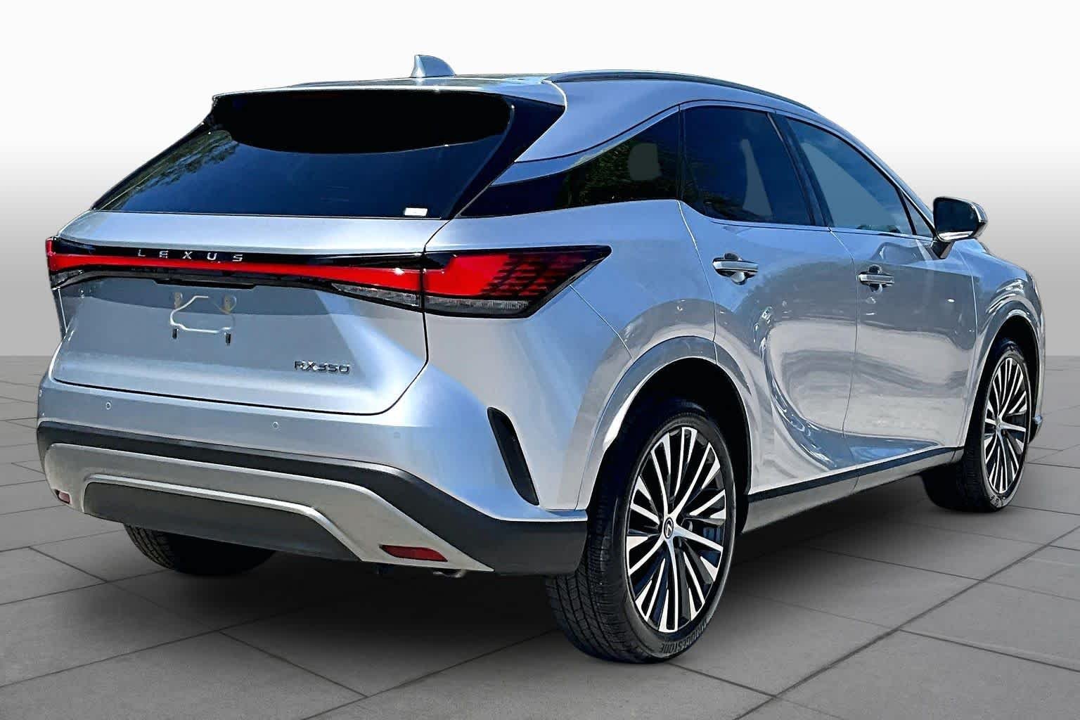 Used 2025 Iridium Lexus  image 13