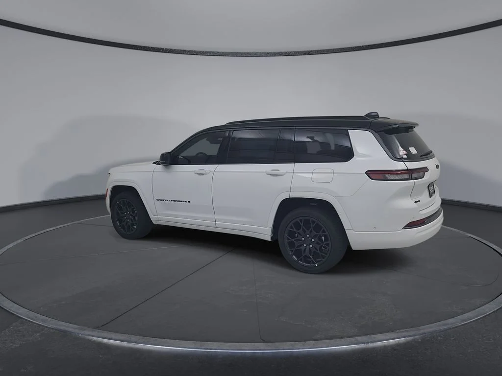 New 2026 Bright White Clear-Coat Exterior Paint Jeep Summit image 9