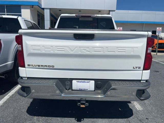 Used 2022 White Chevrolet LTZ image 5