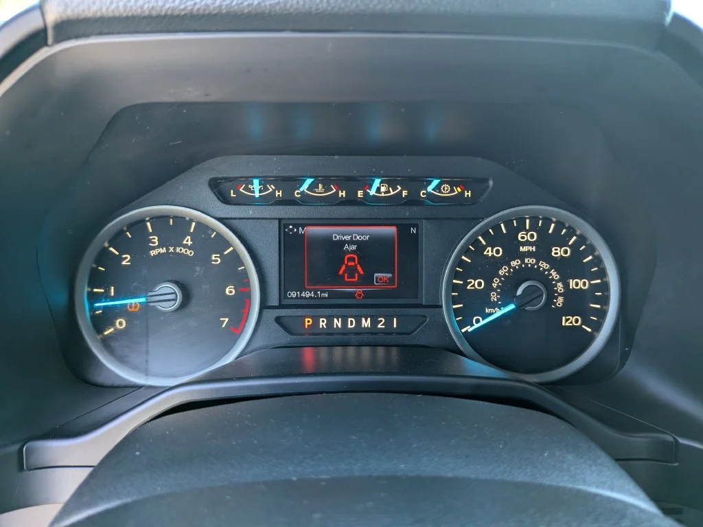 Used 2016 Blue Flame Metallic Ford XLT image 35