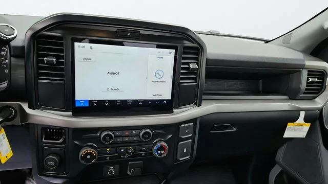 New 2026 Oxford White Ford XL image 17