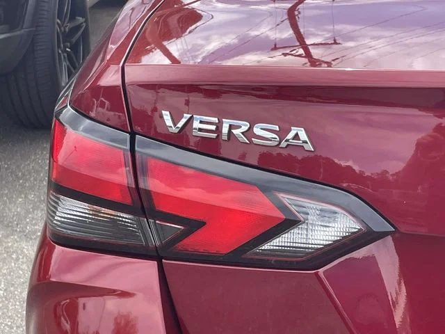 Used 2025 Scarlet Ember Nissan 1.6 SV image 9