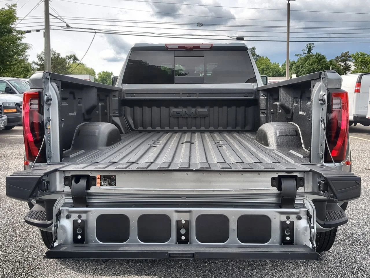 New 2026 Sterling Metallic GMC Denali DRW image 27
