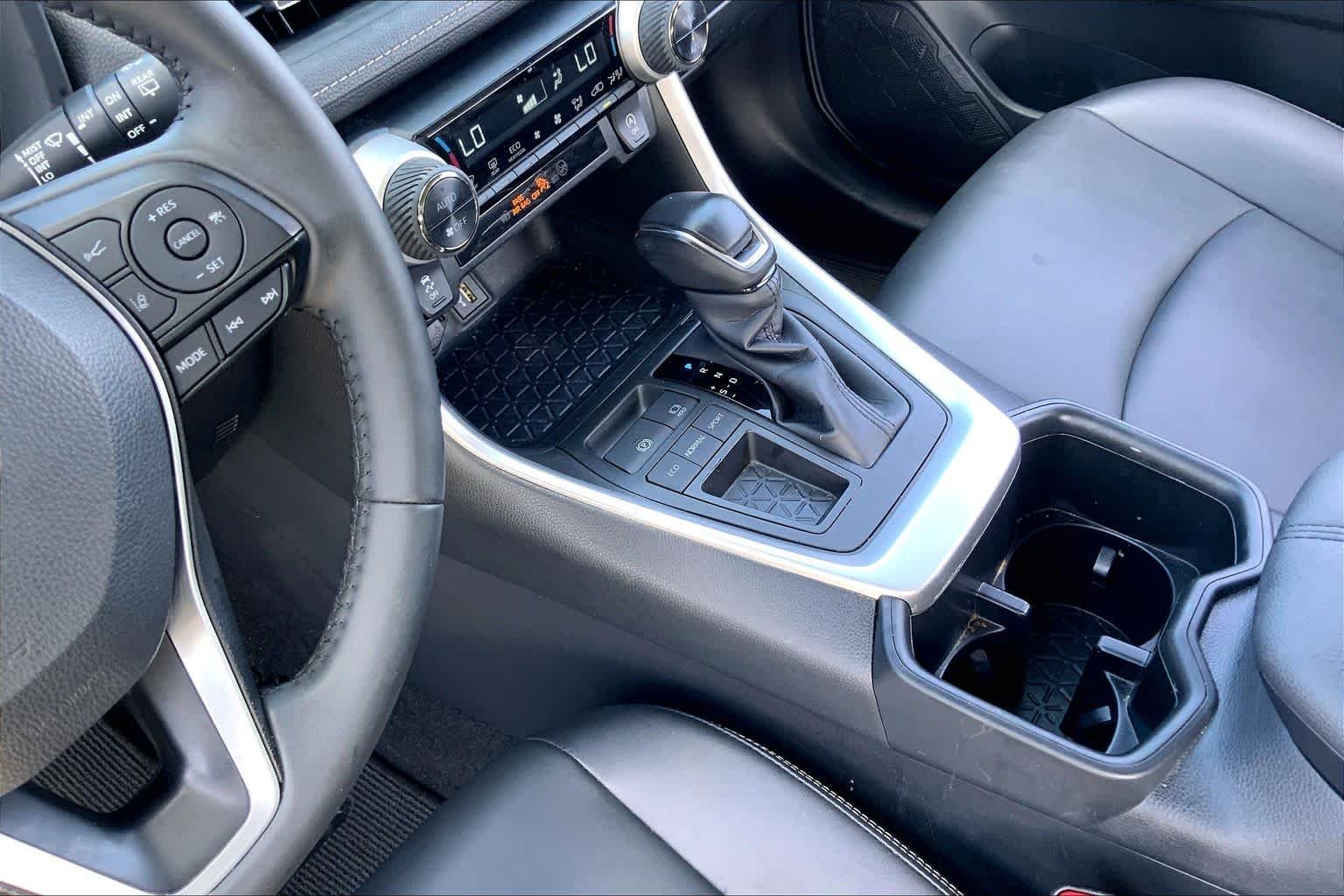 Used 2024 Magnetic Gray Metallic Toyota XLE Premium image 16