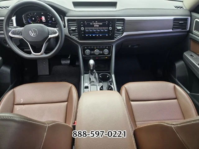 Used 2022 Pure White Volkswagen 3.6L V6 SE W/TECHNOLOGY image 15