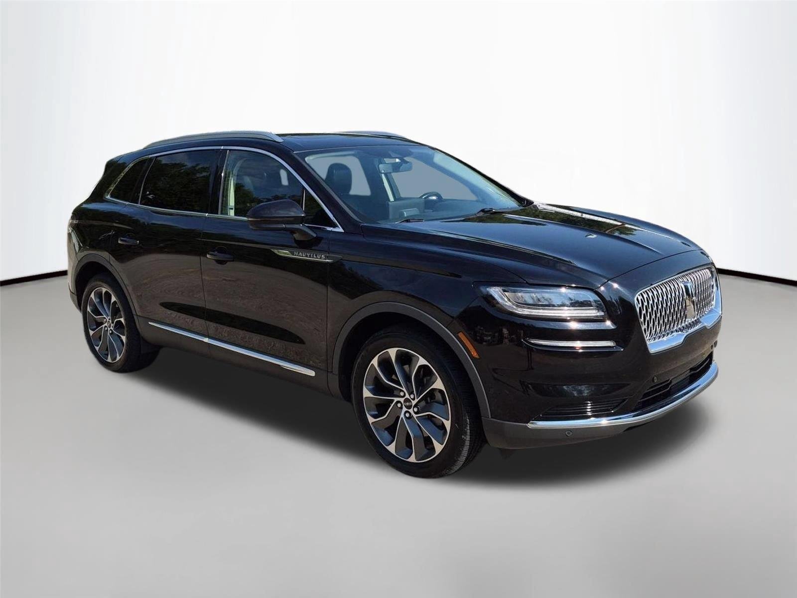Used 2022 Infinite Black Metallic Clearcoat Lincoln Reserve image 7