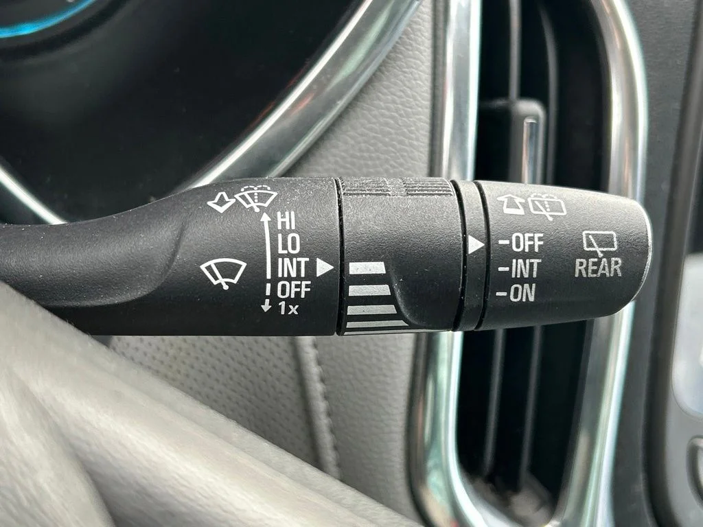 Used 2018 Cajun Red Tintcoat Chevrolet Premier image 25