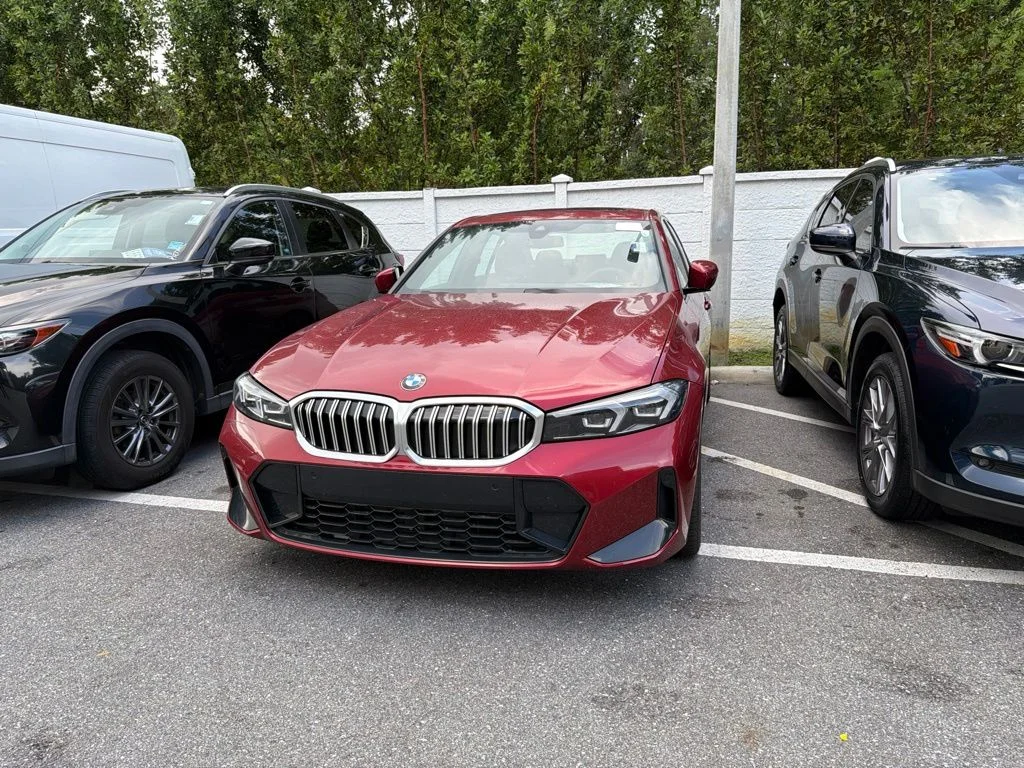 Used 2026 Vegas Red Metallic BMW 330i xDrive image 5