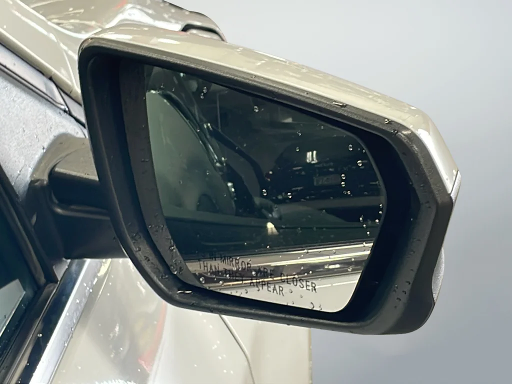 2023 Chevrolet Equinox LT - Photo 43