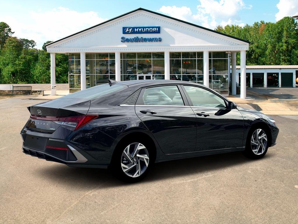 New 2026 Black Hyundai Limited image 8