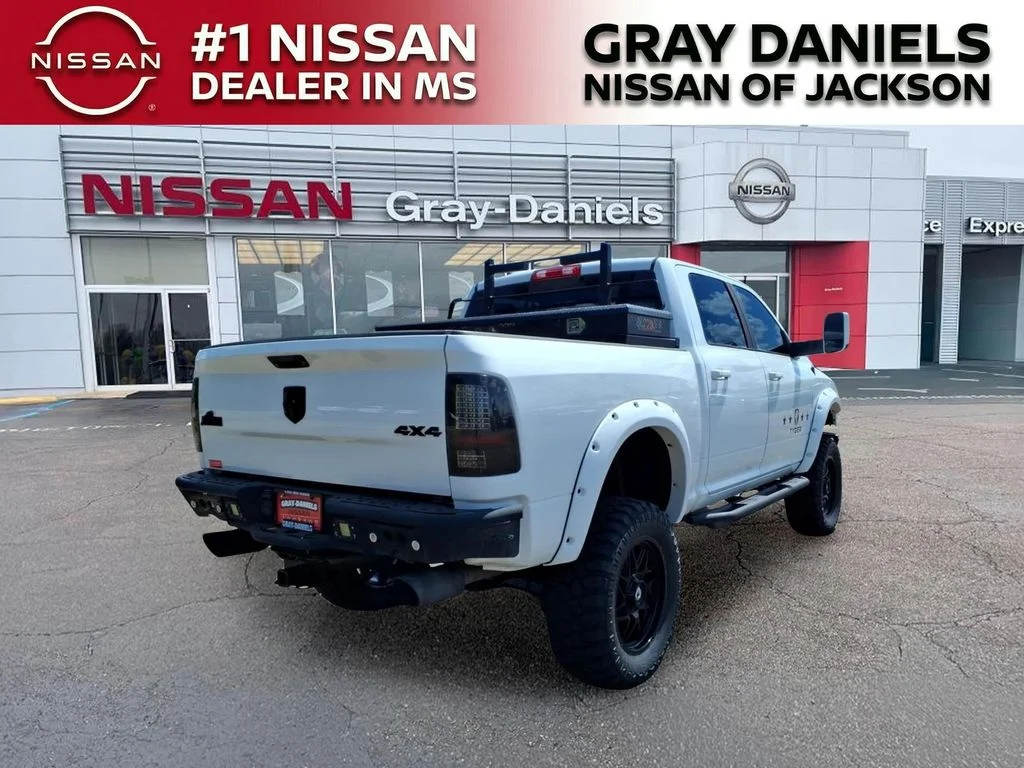Used 2015 White Ram Big Horn image 7