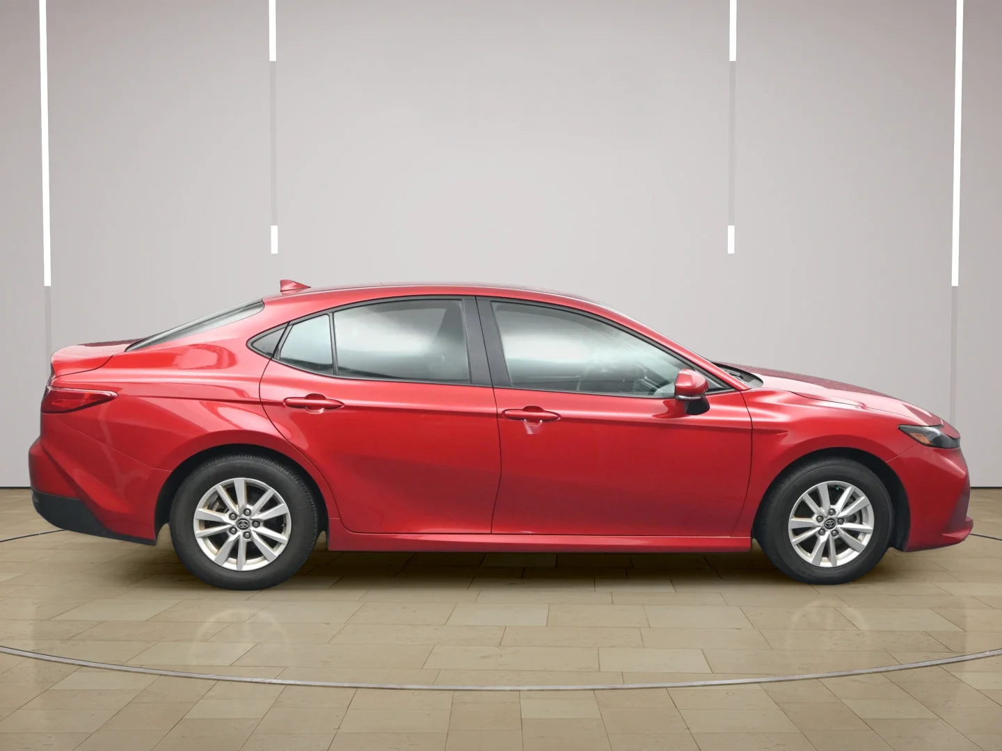 2025 Toyota Camry LE - Photo 8