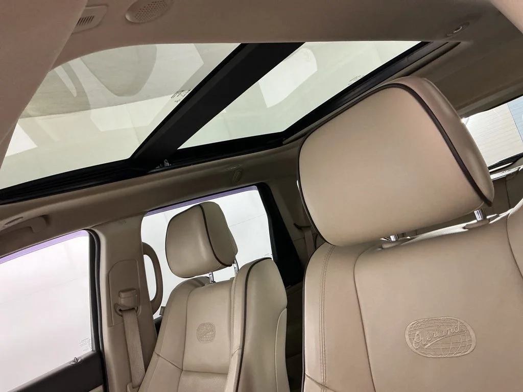Certified Used 2020 White Jeep Overland image 20