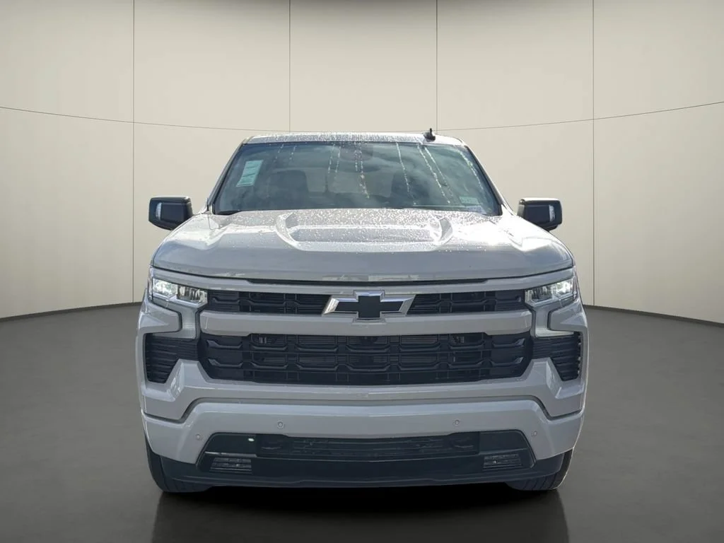 New 2026 White Sands Chevrolet RST image 2