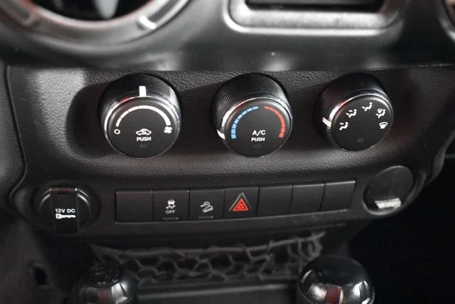 2017 Jeep Wrangler Unlimited Sport - Photo 23