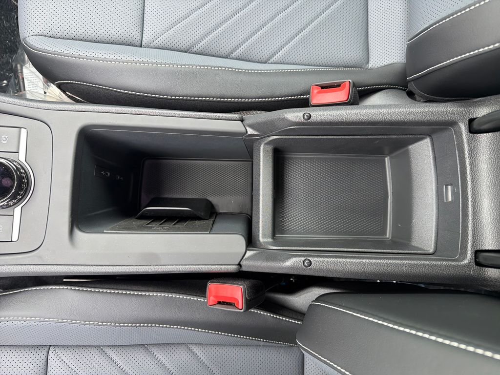 New 2026  Volkswagen 2.0T SE R-Line Black image 21