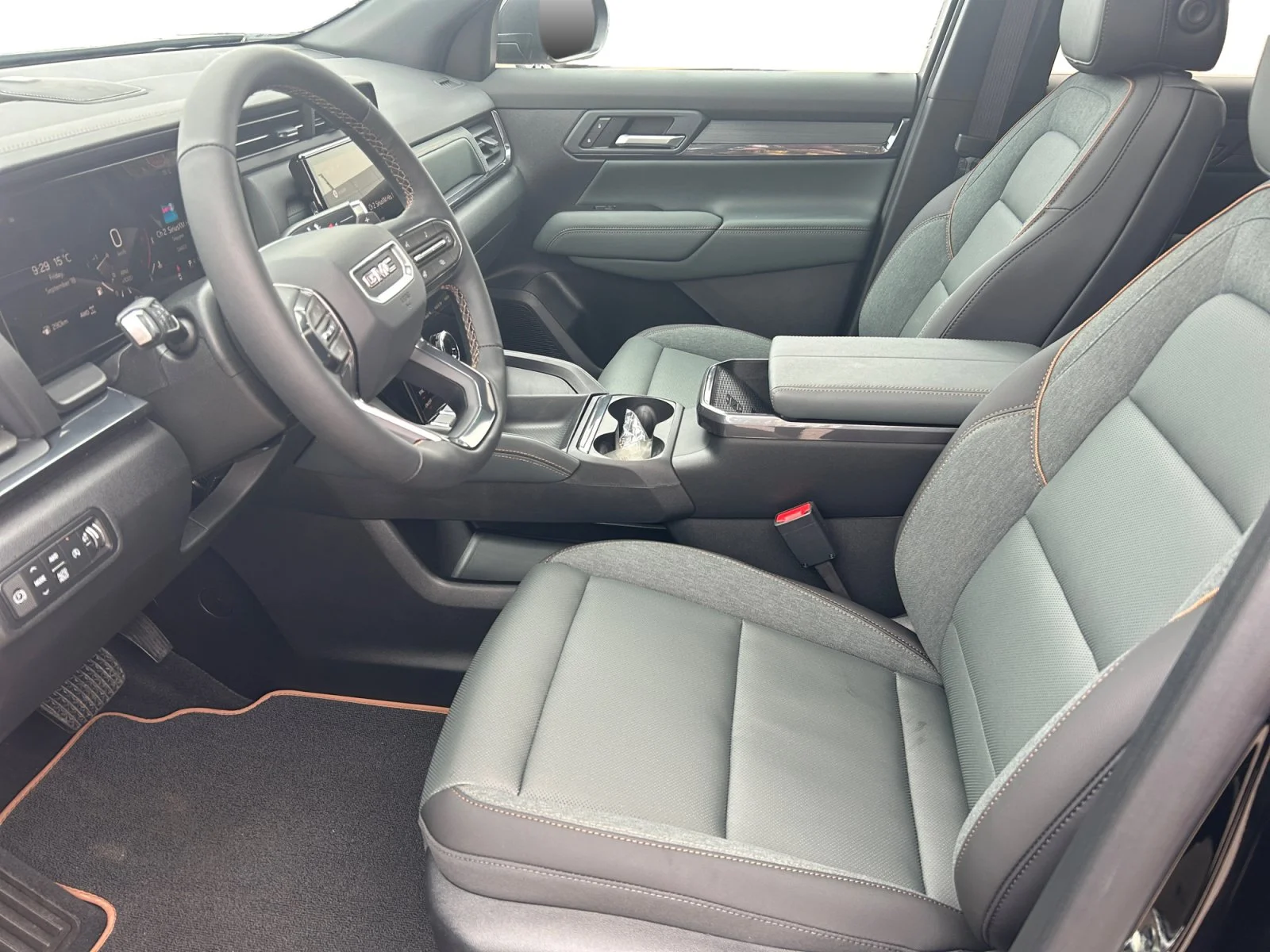 New 2027 Ebony Twilight Metallic GMC AWD AT4 image 14