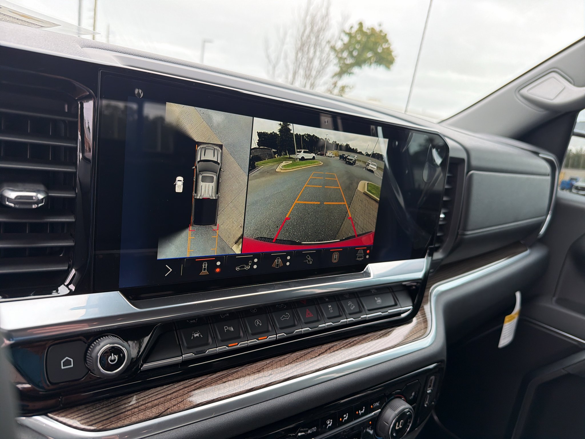 2026 Chevrolet Silverado 1500 LT - Photo 32