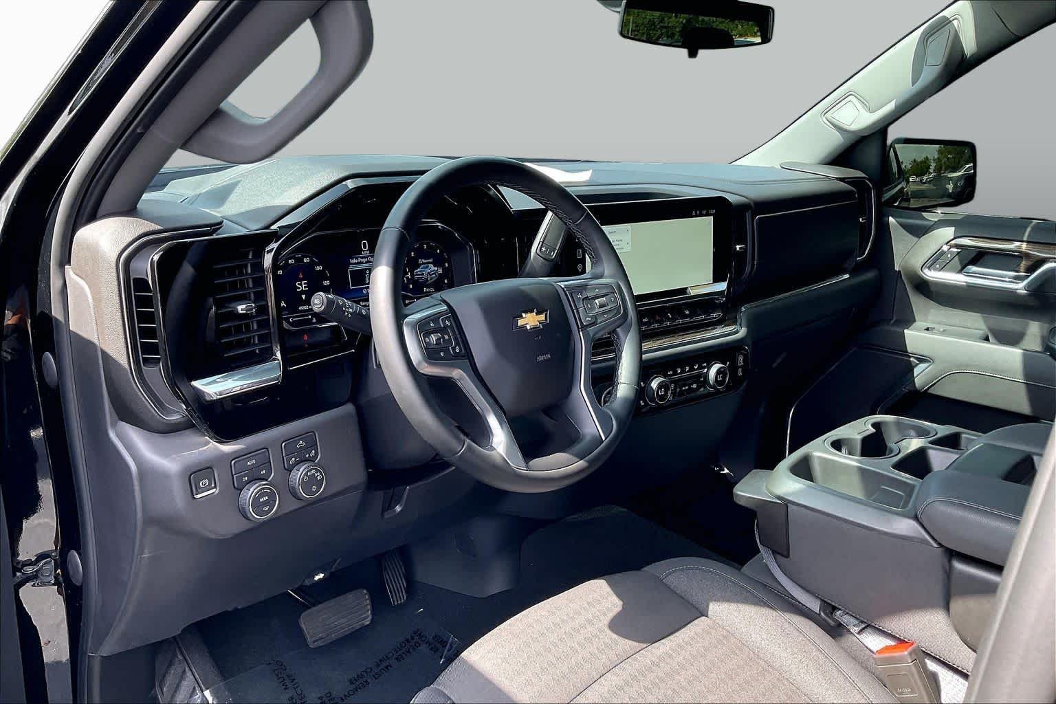 Used 2023 Black Chevrolet LT image 14
