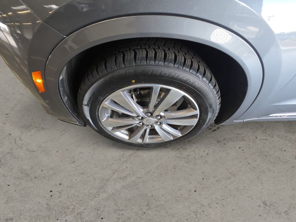 Used 2021 Gray Cadillac Premium Luxury image 9