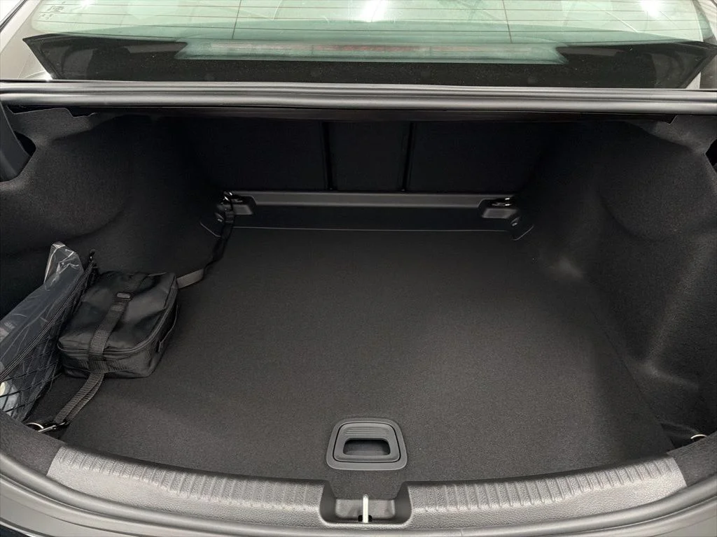 Used 2026 Black Mercedes-Benz C 300 image 23