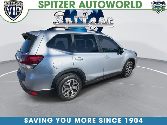 Used 2021 Silver Subaru Premium image 9