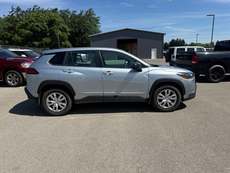 Used 2023 Silver Toyota L image 5