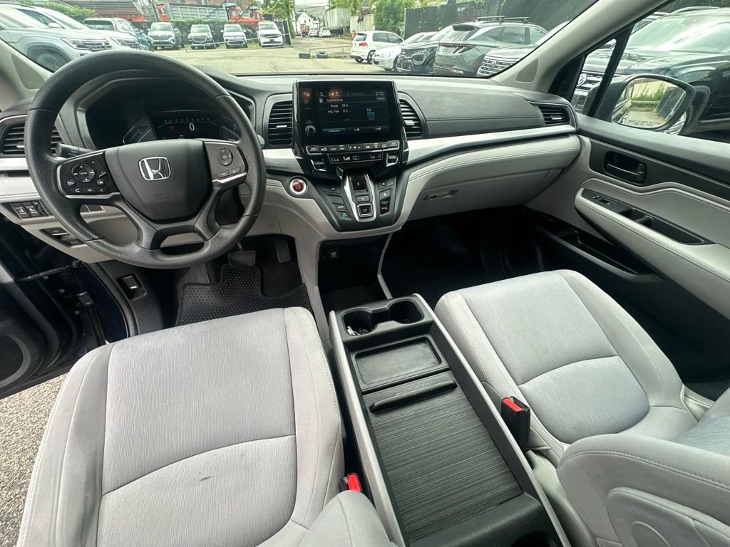 Used 2018  Honda EX image 23