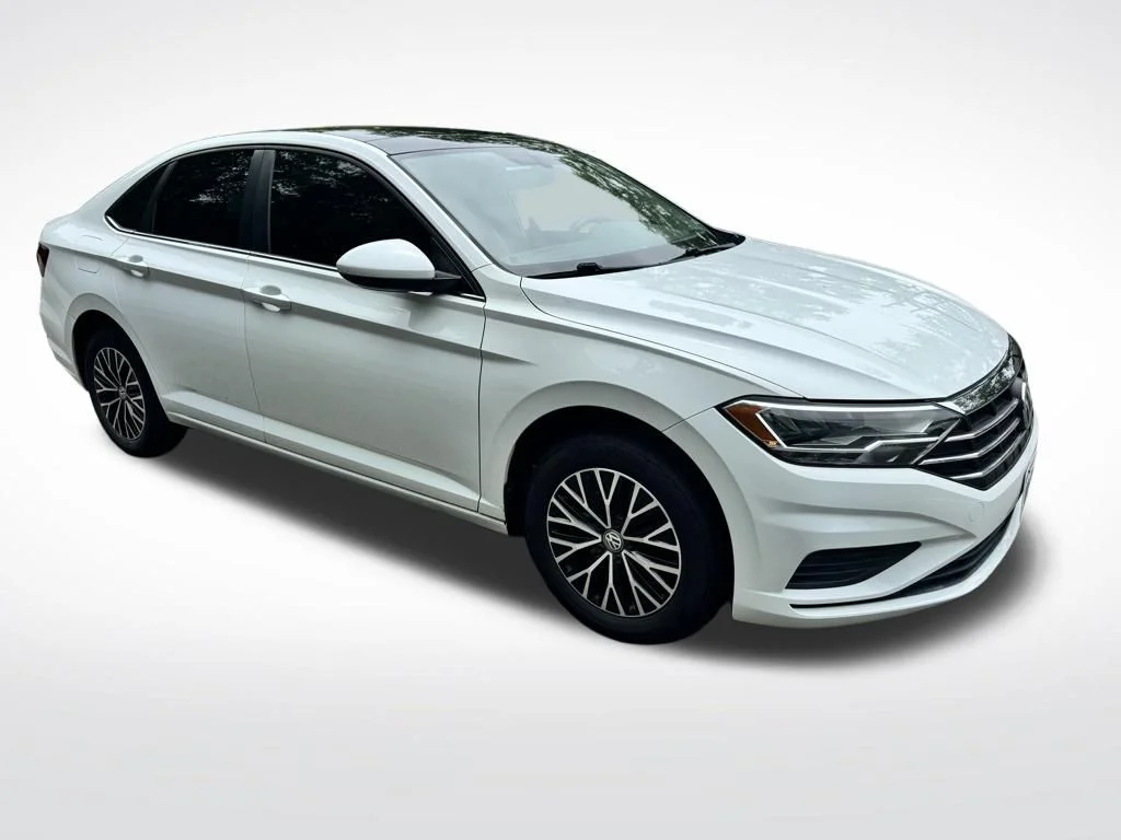Used 2020 White Volkswagen 1.4T SE image 5