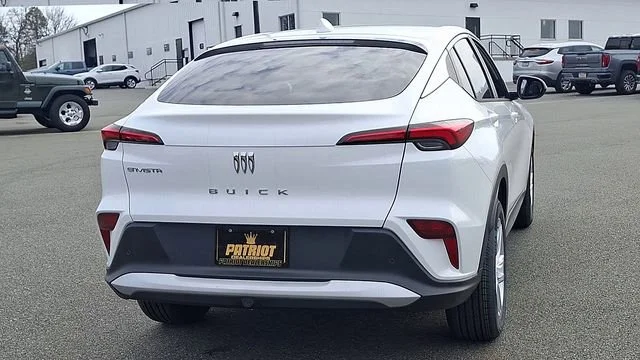 New 2026 Summit White Buick Preferred image 9