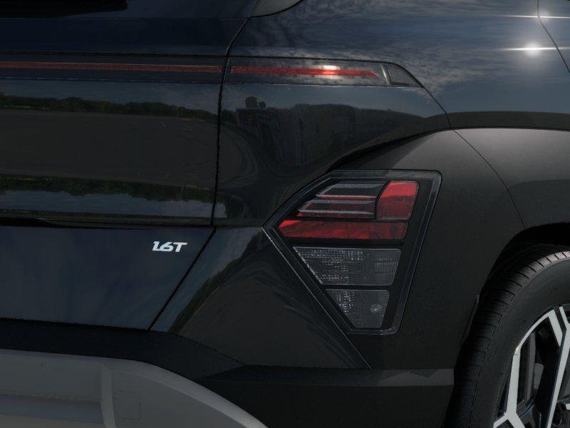 New 2027 Black Hyundai SEL Premium FWD image 10