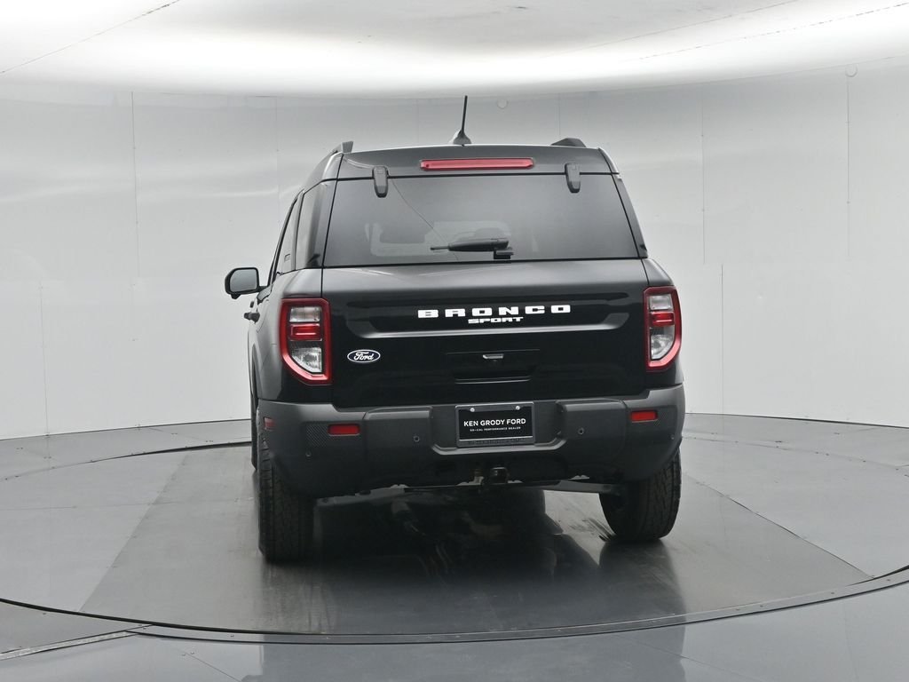 New 2026 Shadow Black Ford Badlands image 28