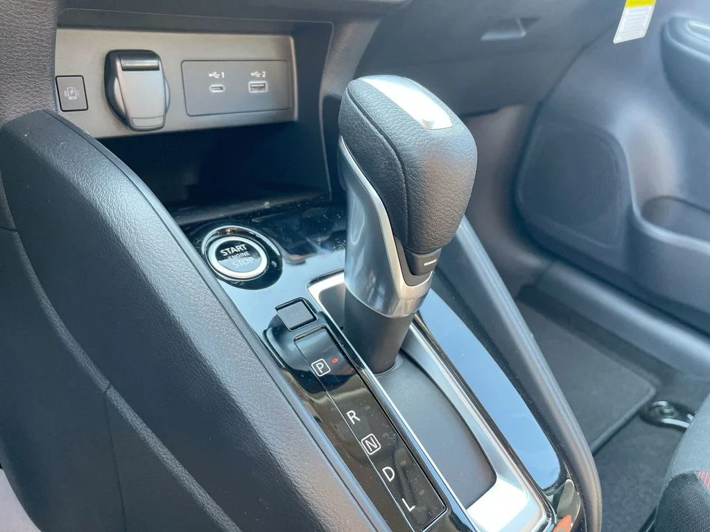 Certified Used 2025 Gray Nissan 1.6 SR image 29